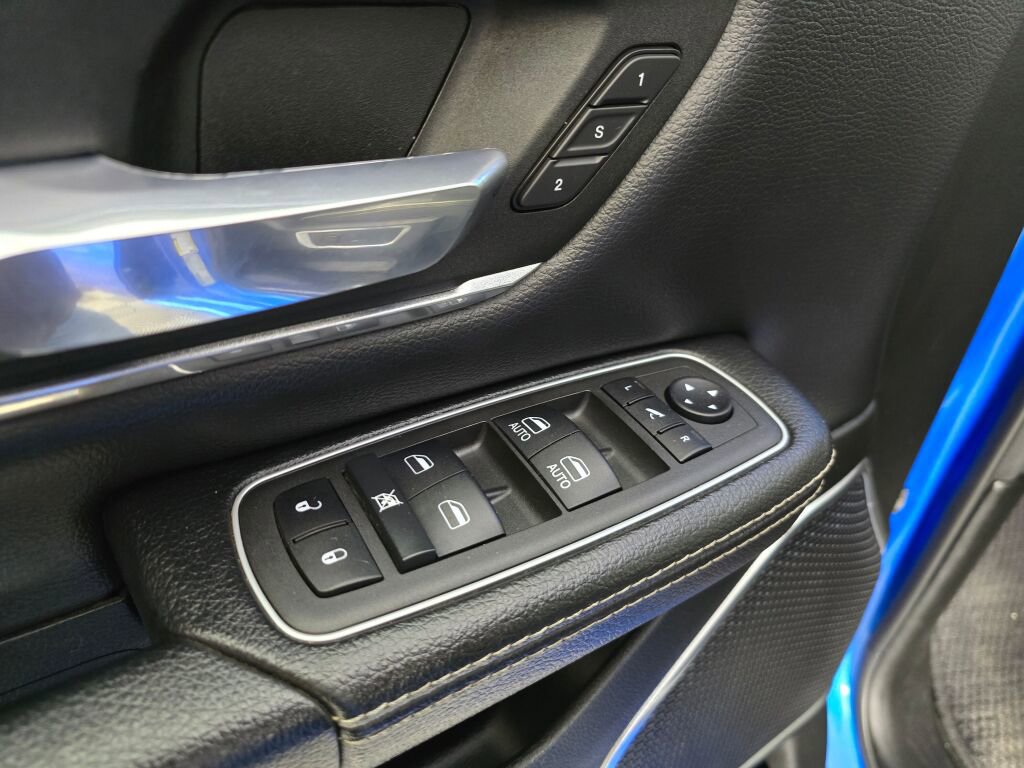 Used 2022 RAM 1500 Laramie image 18