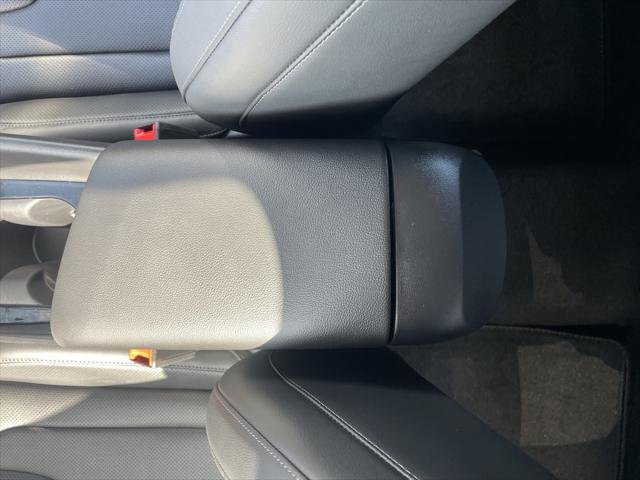 New 2025 Hyundai Elantra Limited image 24