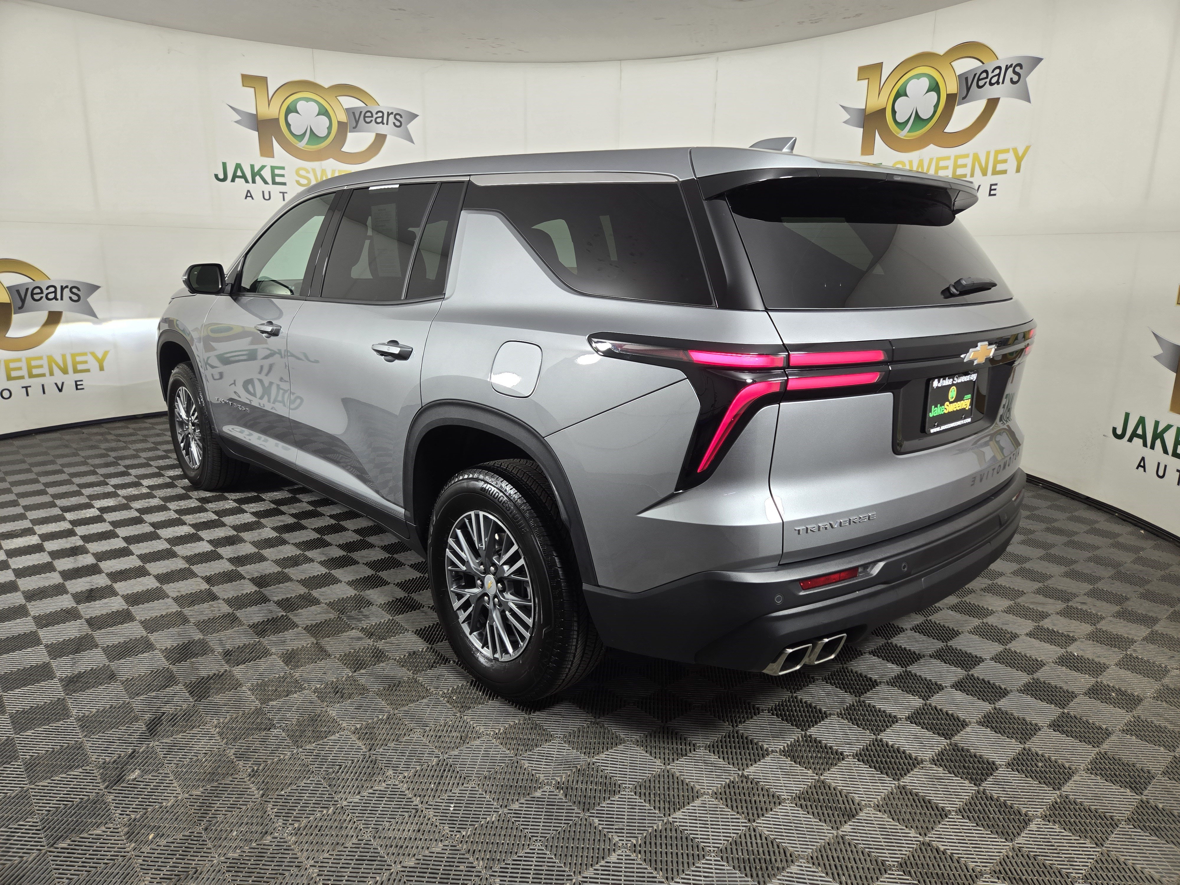 Certified 2024 Chevrolet Traverse LS FWD image 6