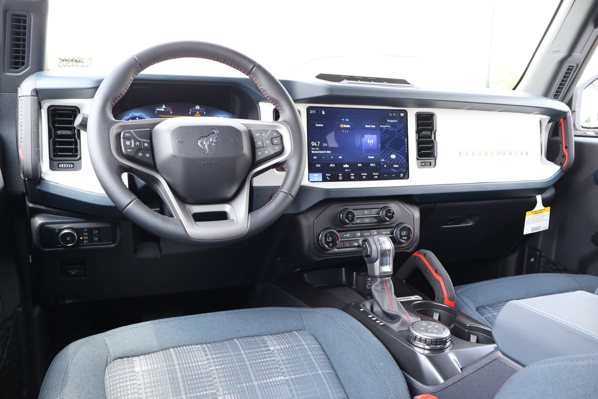 New 2026 Ford Bronco Heritage Edition AWD/4WD image 2