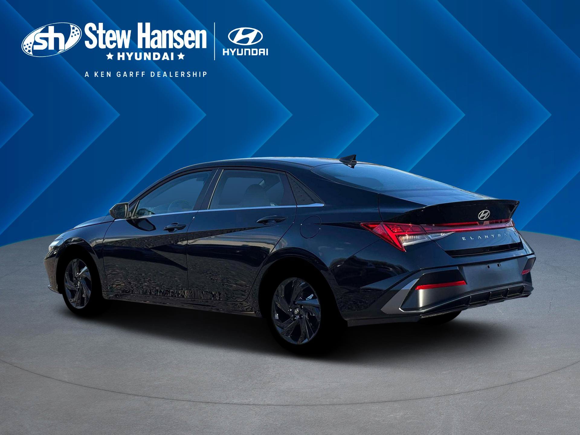 New 2026 Hyundai Elantra SEL Sport Premium FWD image 5