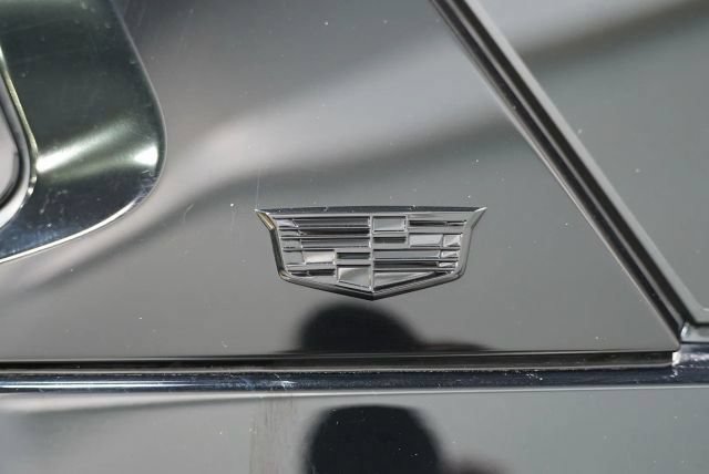Used 2023 Cadillac Escalade V AWD/4WD image 70