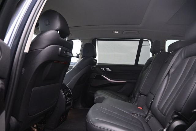 Used 2020 BMW X7 xDrive40i w/ Premium Package AWD/4WD image 11