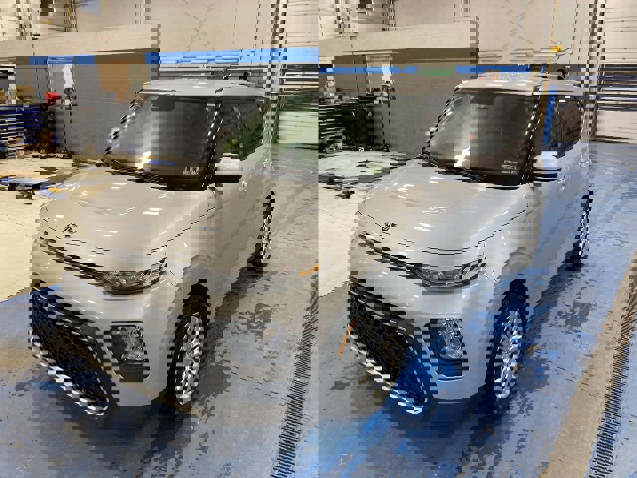 Used 2020 Kia Soul LX image 3