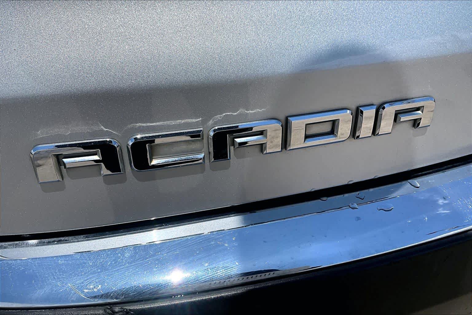 Used 2012 GMC Acadia SL FWD image 9