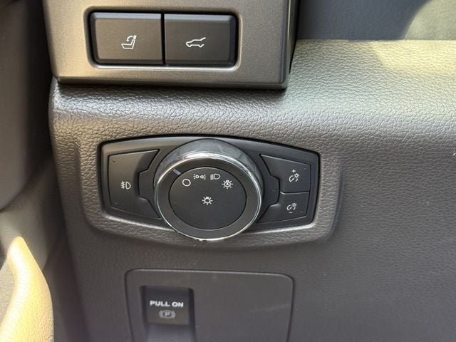 Used 2021 Ford Expedition Max XLT AWD/4WD image 21