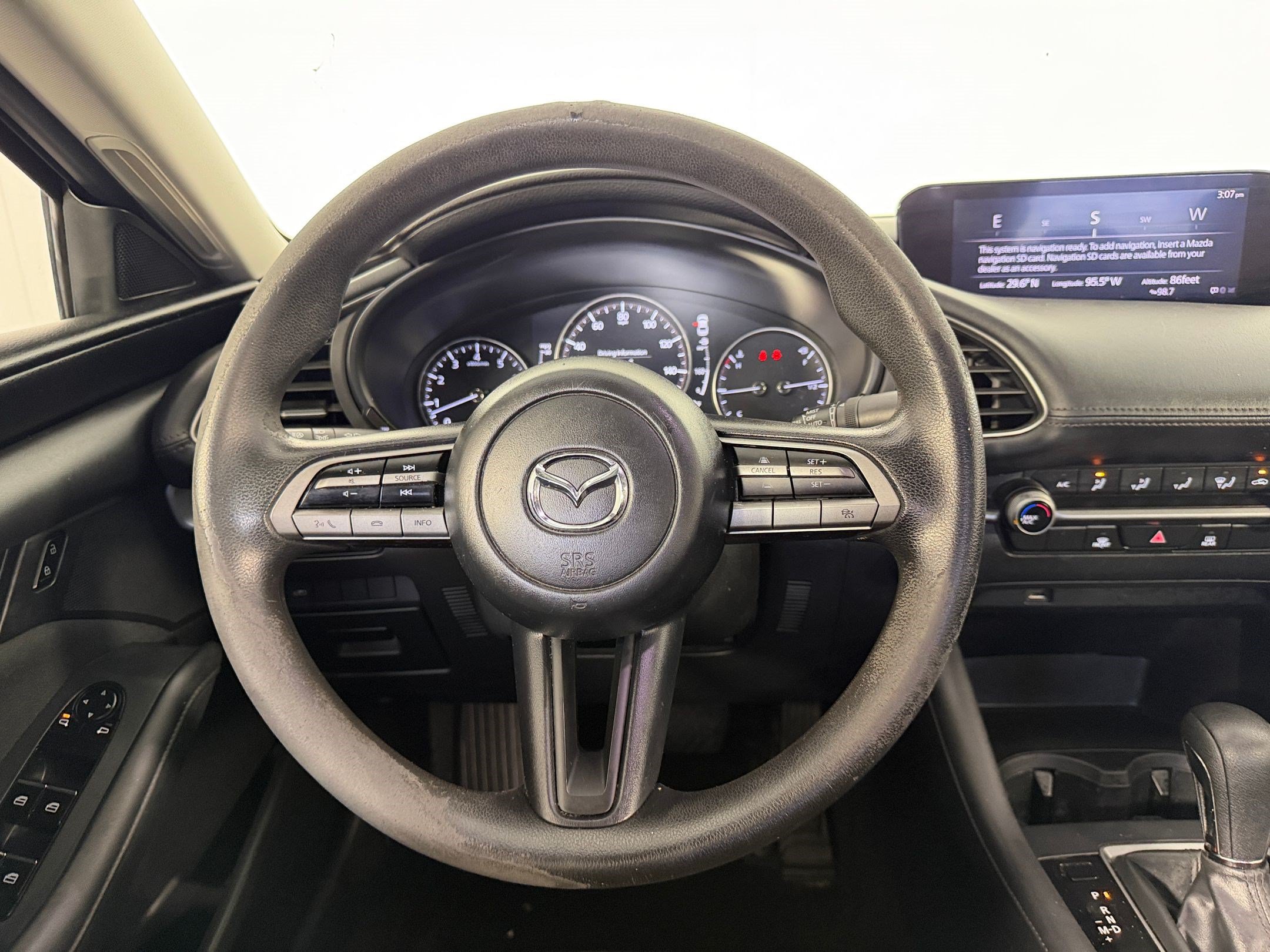 Used 2020 MAZDA MAZDA3 Sedan FWD image 11