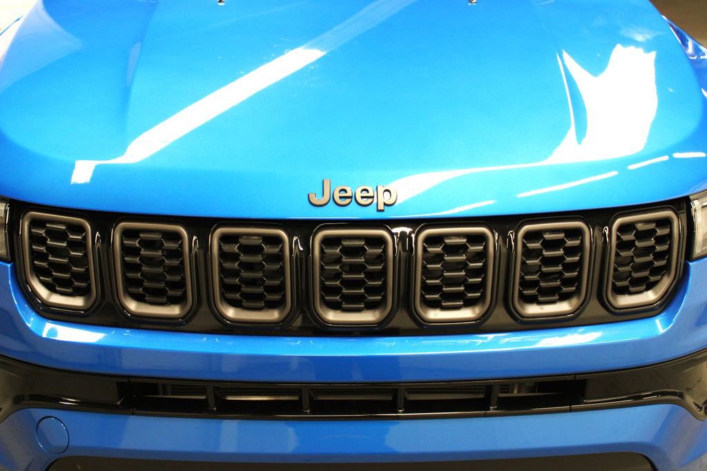 New 2026 Jeep Compass Limited image 34