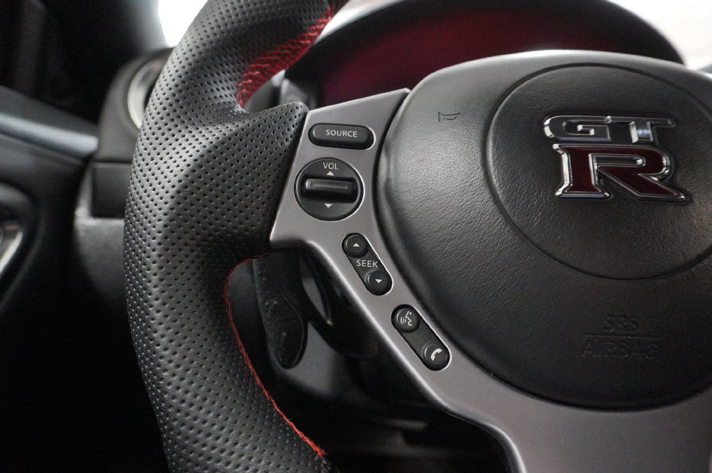 Used 2009 Nissan GT-R Premium AWD/4WD image 20