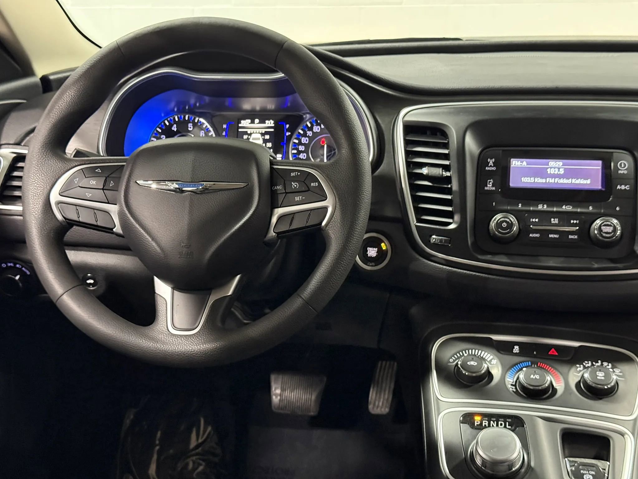 Used 2017 Chrysler 200 LX FWD image 21