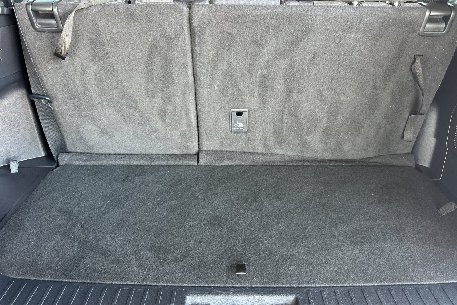 Used 2023 Toyota Highlander LE AWD/4WD image 15