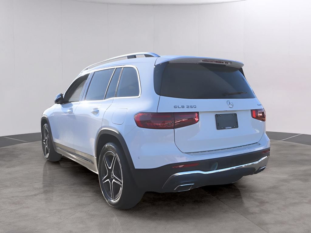 New 2026 Mercedes-Benz GLB 250 4MATIC image 5