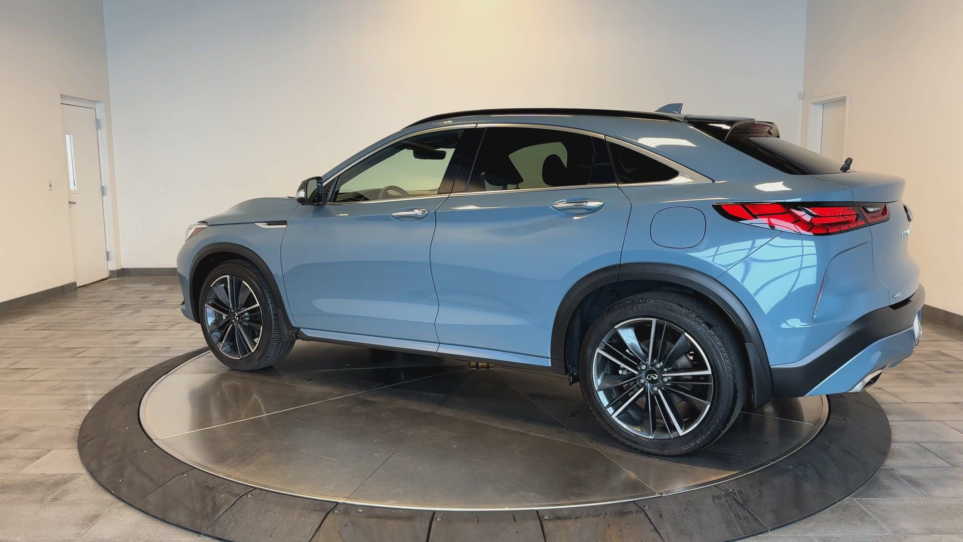 Certified 2025 INFINITI QX55 Essential image 6