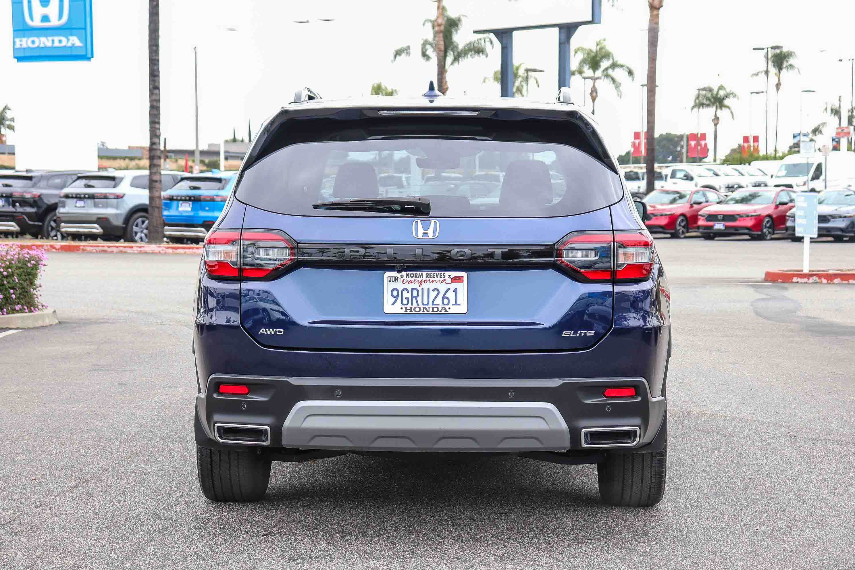 Certified 2023 Honda Pilot Elite image 12