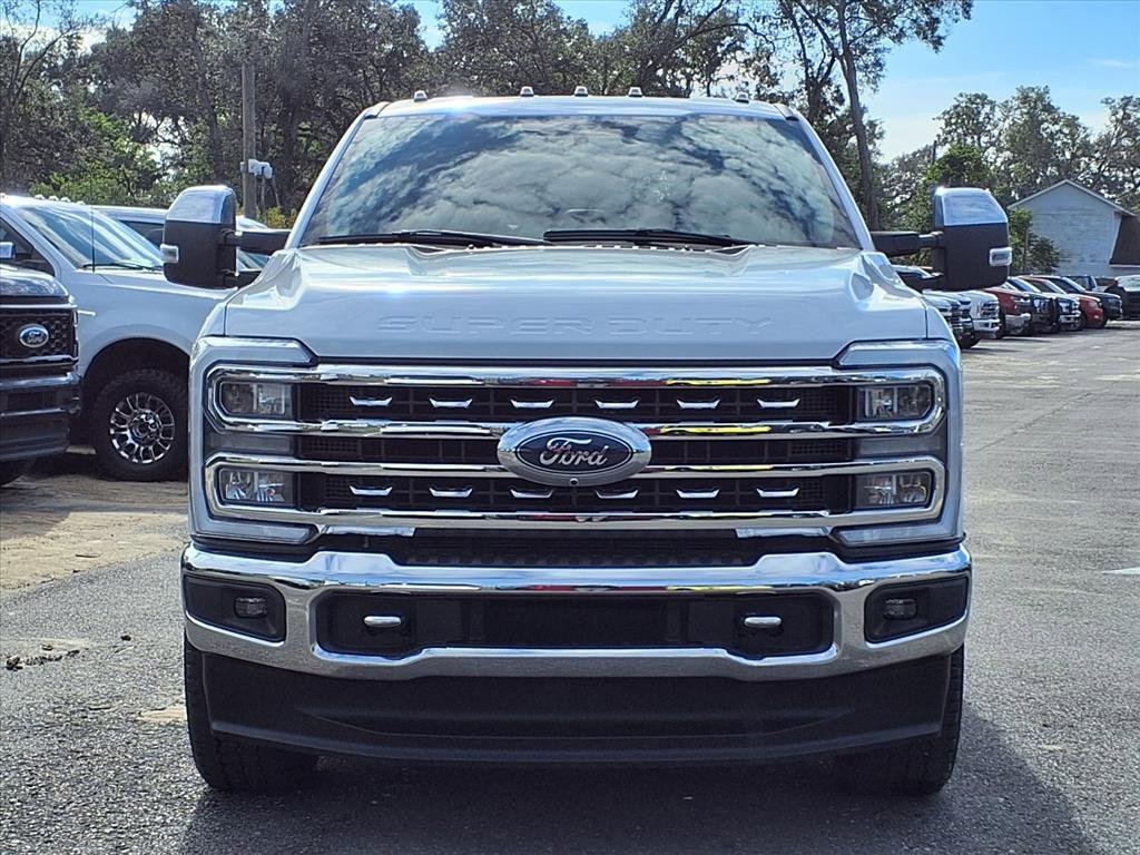 Used 2023 Ford F250 Lariat w/ Chrome Package image 2