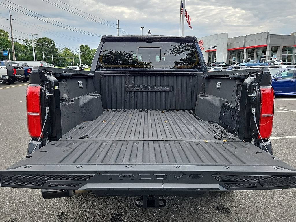 Used 2024 Toyota Tacoma TRD Off-Road w/ TRD Off Road Premium Package AWD/4WD image 29