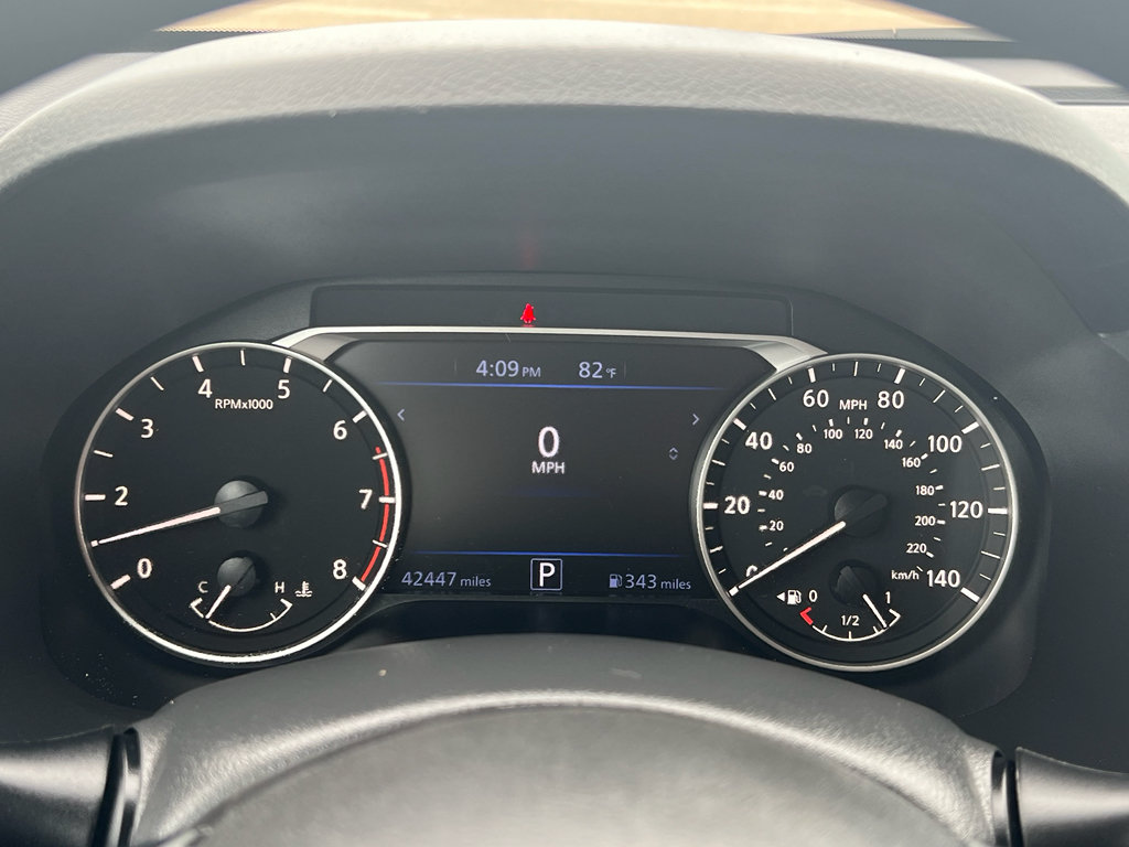 Used 2025 Nissan Altima 2.5 SV FWD image 25