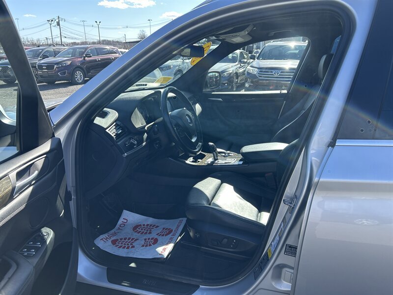 Used 2013 BMW X3 xDrive28i w/ Premium Pkg AWD/4WD image 10