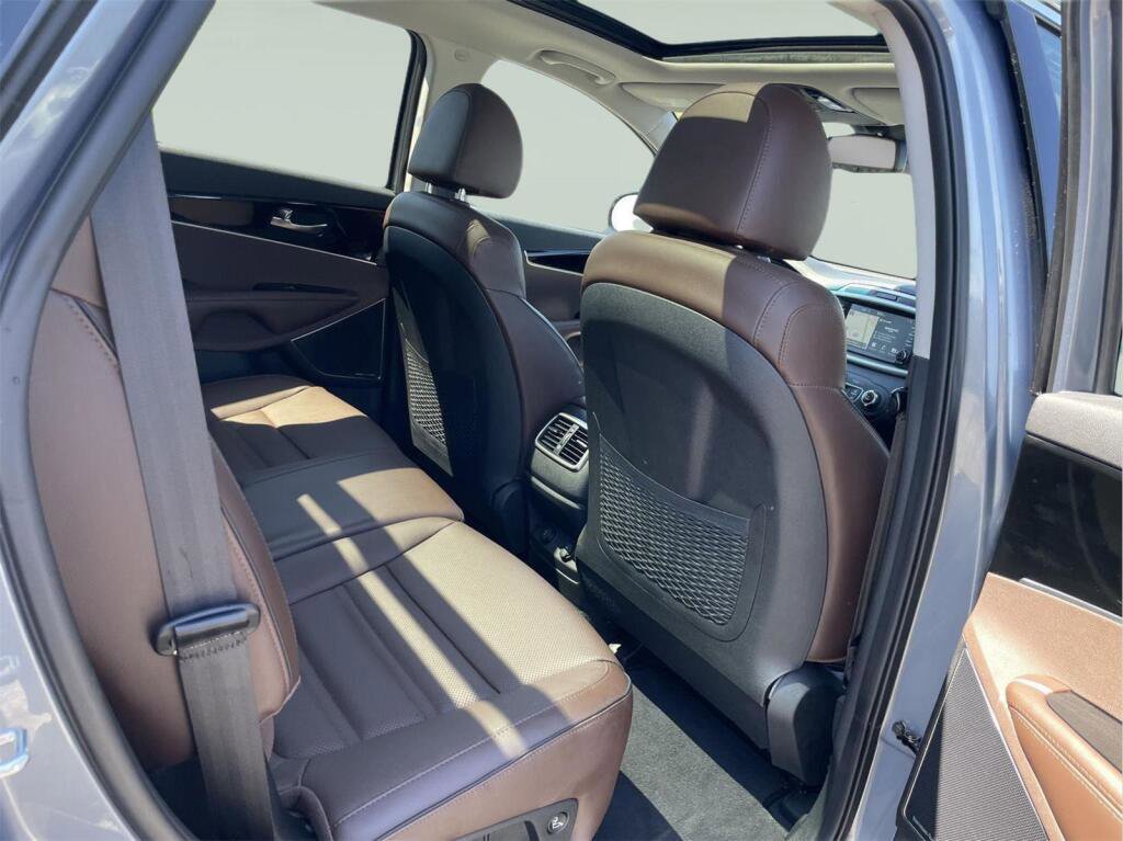 Used 2020 Kia Sorento SX AWD/4WD image 18