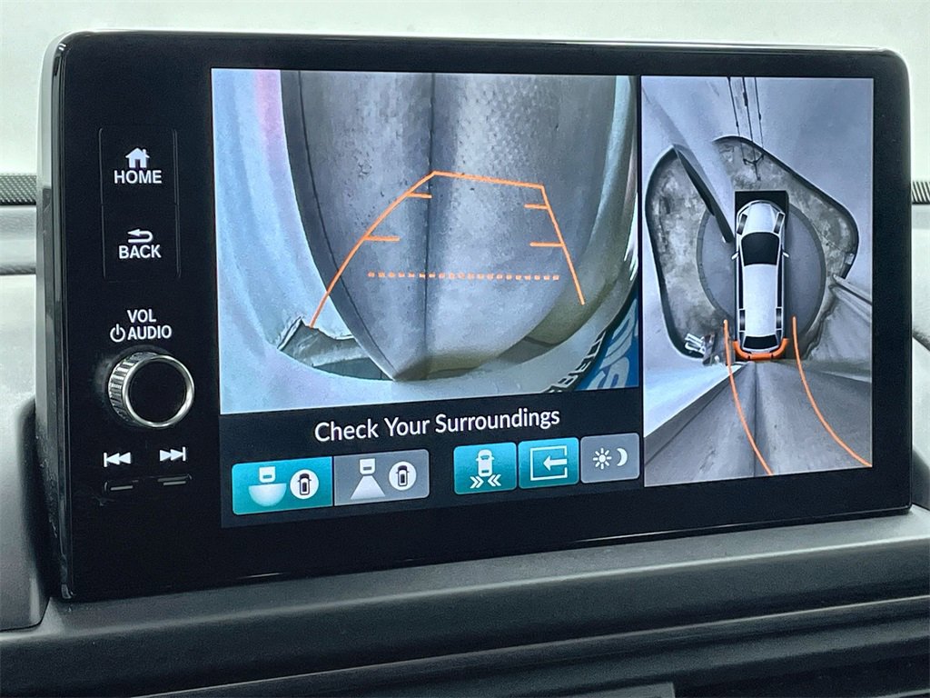 Certified 2025 Honda Pilot TrailSport image 26