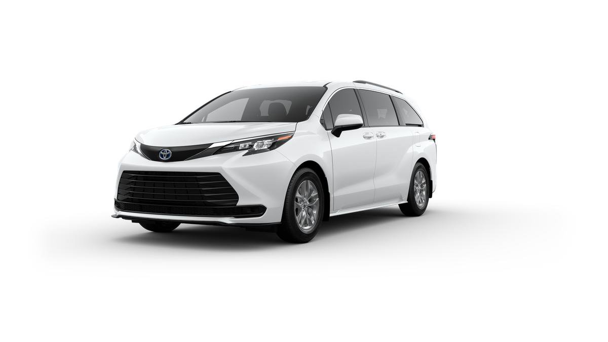 New 2025 Toyota Sienna LE