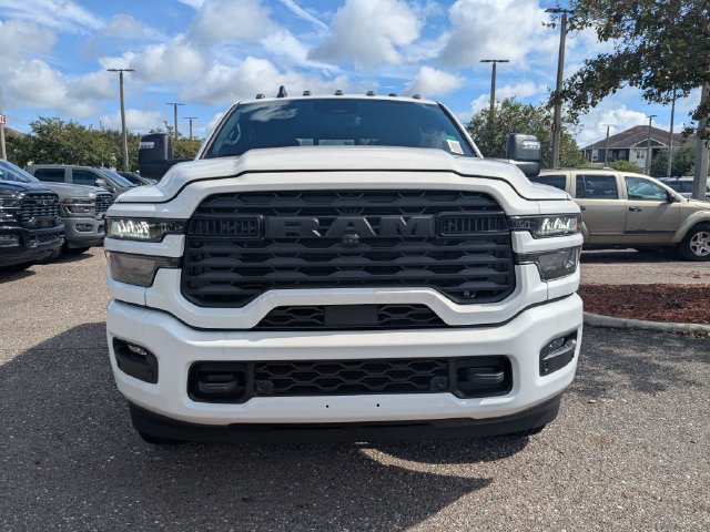 New 2026 RAM 3500 Big Horn AWD/4WD image 9