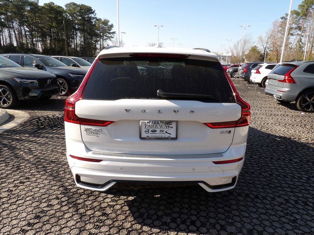 New 2026 Volvo XC60 B5 Plus w/ Protection Package Premier AWD/4WD image 7