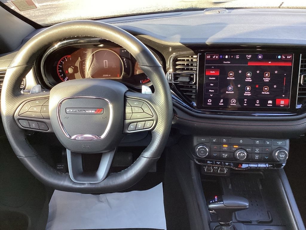 Used 2025 Dodge Durango GT AWD/4WD image 19