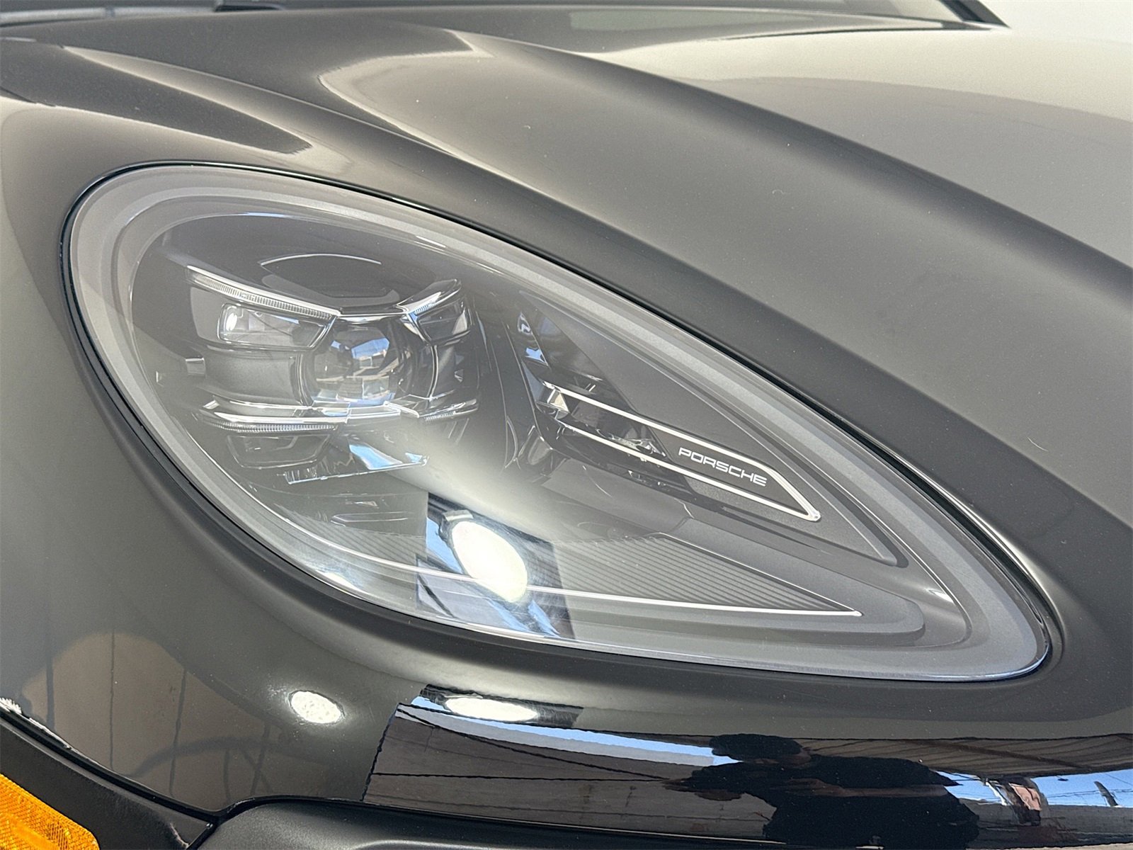 Used 2023 Porsche Macan S image 28