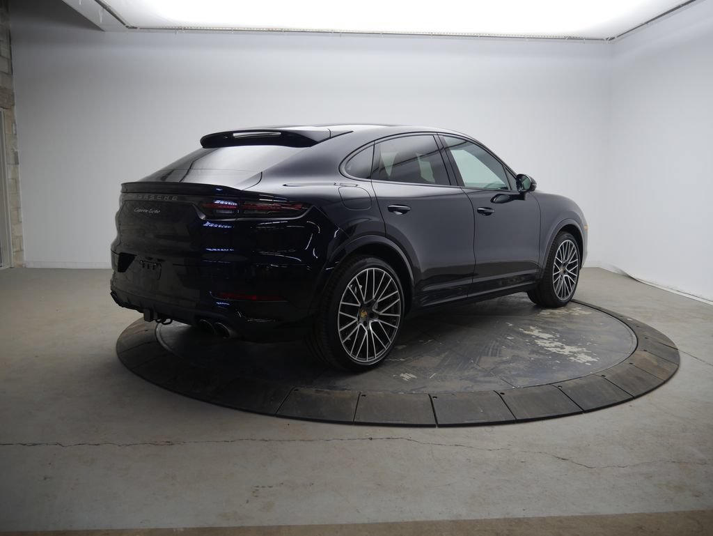 Certified 2023 Porsche Cayenne Turbo AWD/4WD image 7