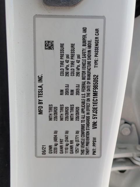Used 2021 Tesla Model 3 Performance image 33