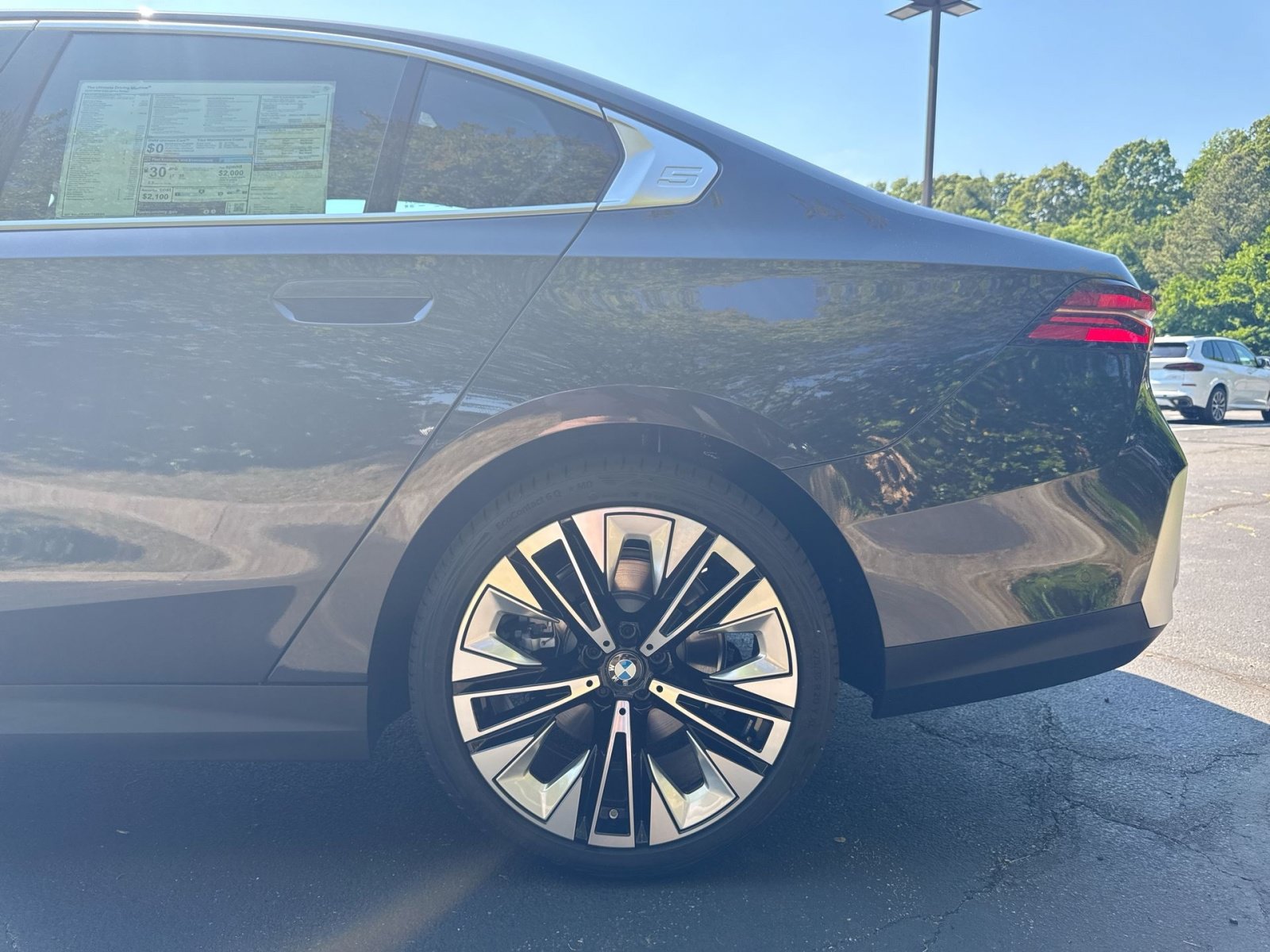 New 2026 BMW 530i xDrive AWD/4WD image 26