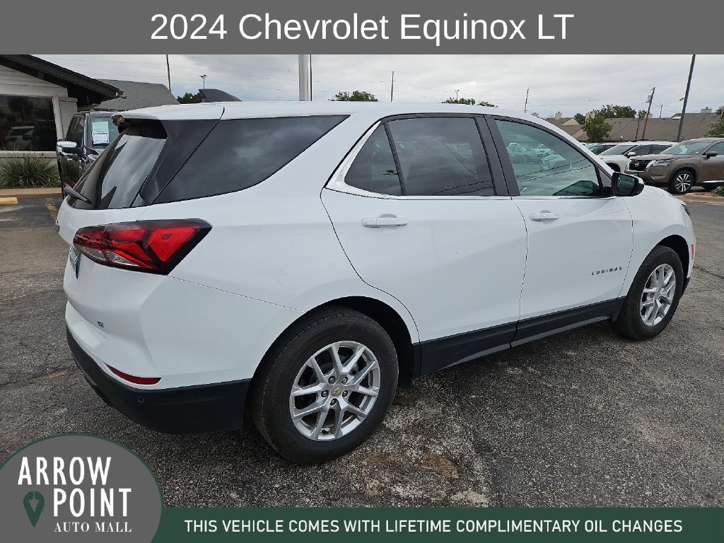 Used 2024 Chevrolet Equinox LT FWD image 12