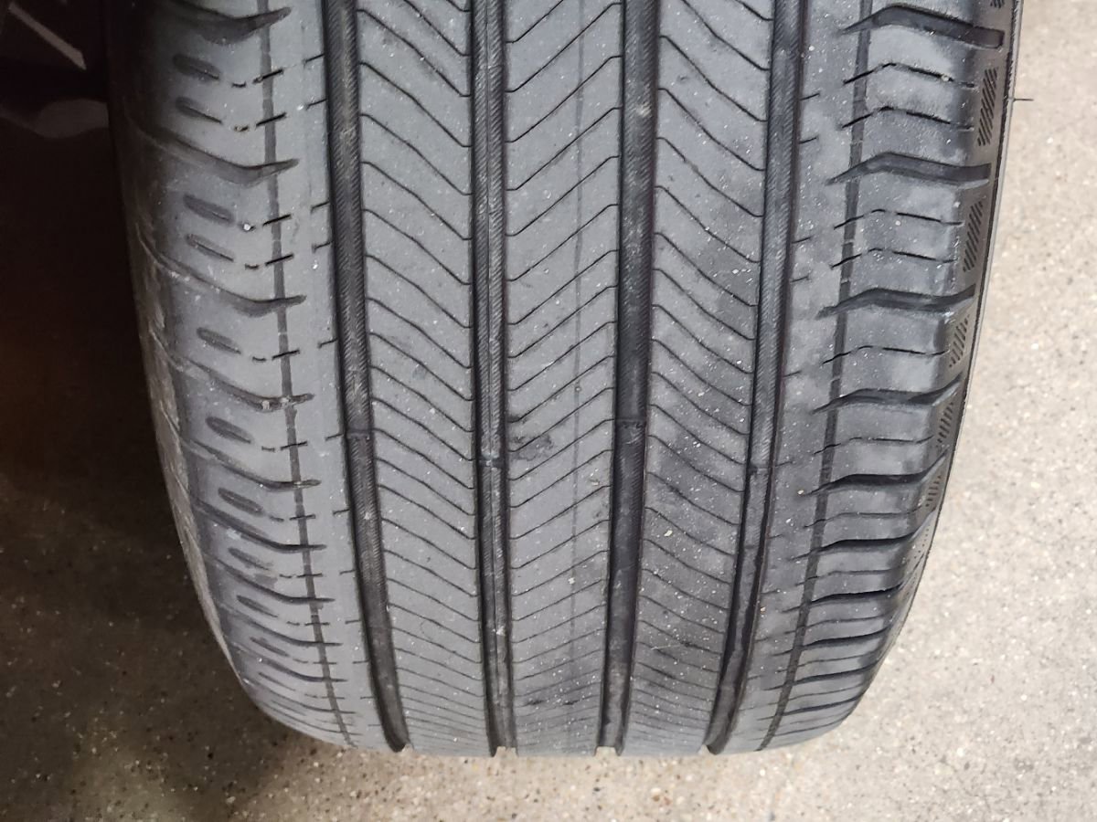 Used 2024 Cadillac Lyriq Luxury w/ LPO, Floor Liner Package image 29