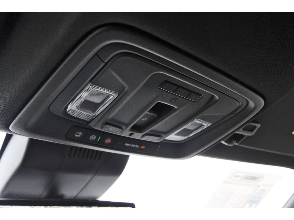 Used 2024 Chevrolet Silverado 2500 High Country w/ Technology Package AWD/4WD image 26