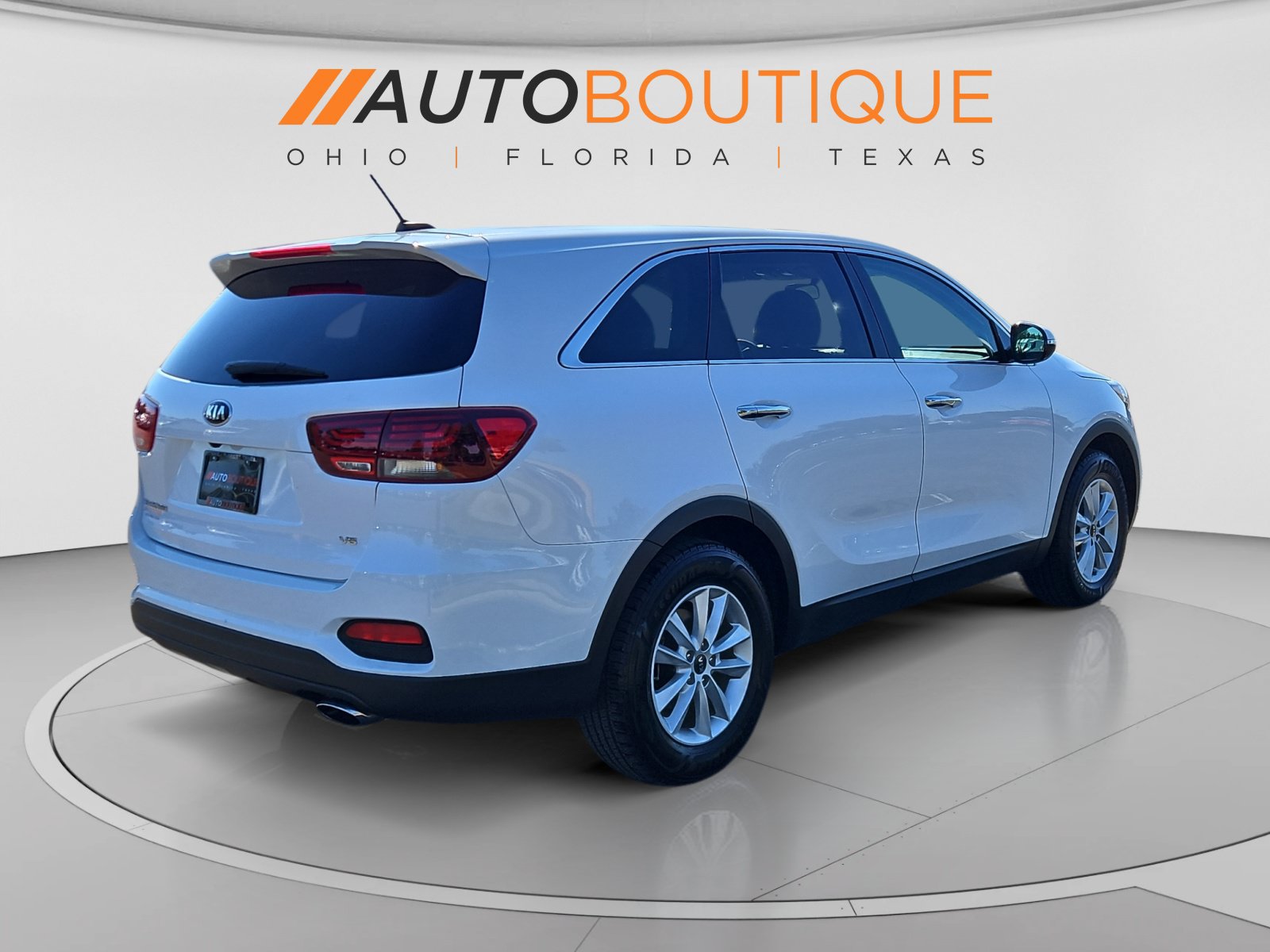 Used 2019 Kia Sorento FWD V6 image 6