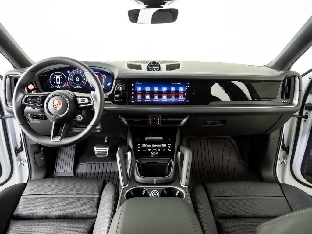 New 2026 Porsche Cayenne S image 19