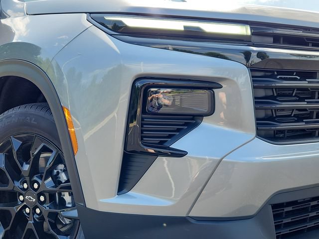 New 2026 Chevrolet Traverse LT w/ Midnight/Sport Edition FWD image 9