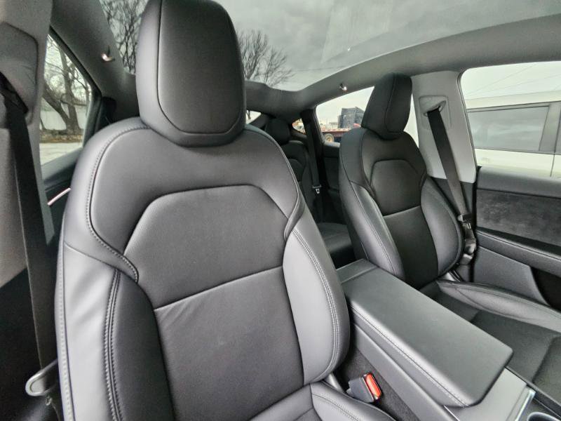 Used 2026 Tesla Model Y Long Range image 60