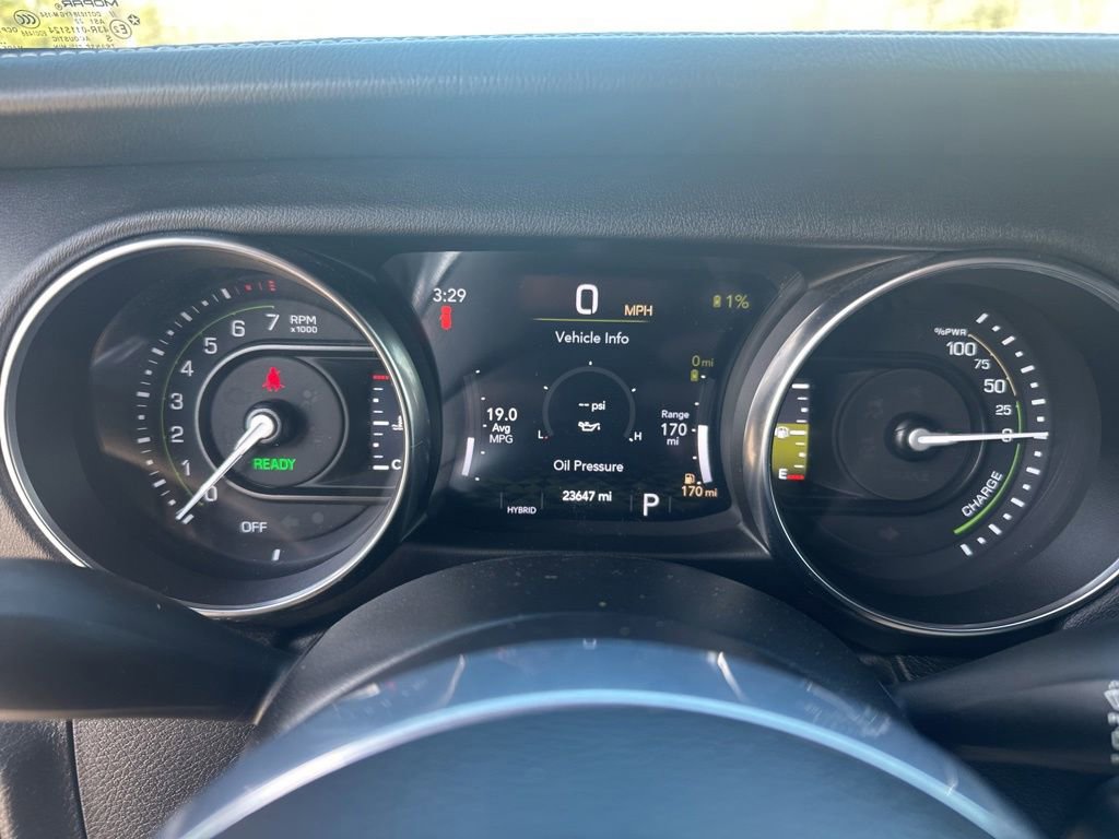 Used 2022 Jeep Wrangler Unlimited Sahara w/ Cold Weather Group AWD/4WD image 26