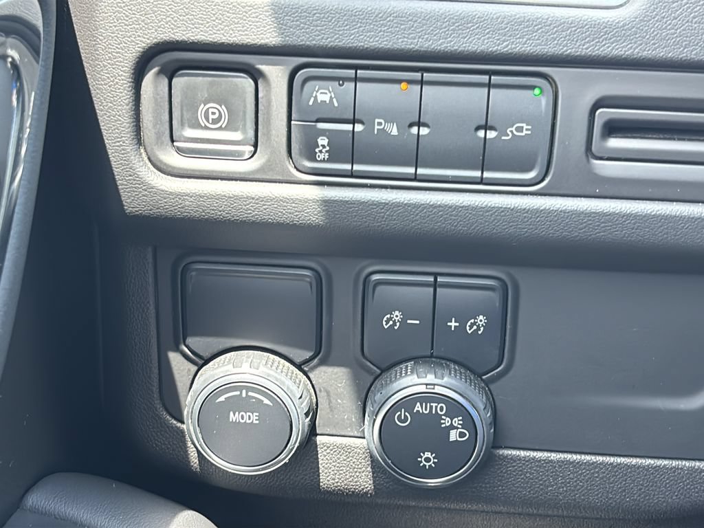Used 2022 Chevrolet Tahoe LT RWD image 28
