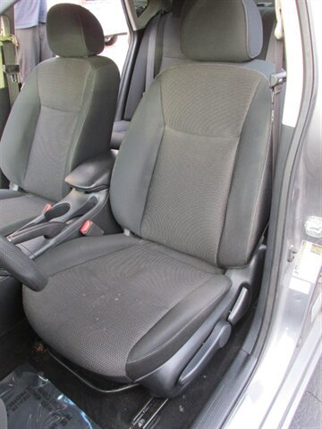 Used 2019 Nissan Sentra S image 11