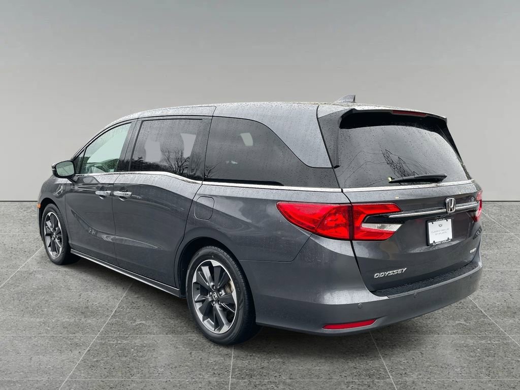 Used 2022 Honda Odyssey Elite image 3