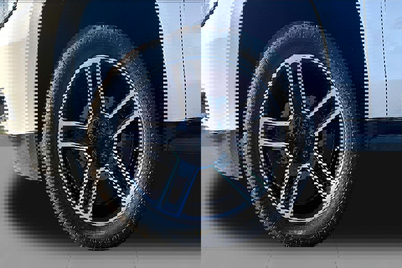 Used 2018 Chevrolet Tahoe LT image 35