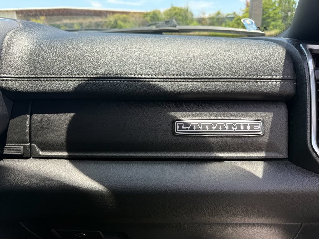 Used 2023 RAM 1500 Laramie AWD/4WD image 34