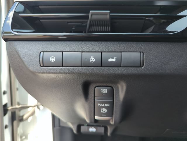 Certified 2025 Nissan Murano SL AWD/4WD image 43