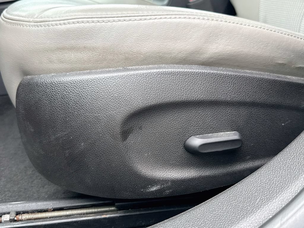 Used 2015 Buick Verano Convenience FWD image 18