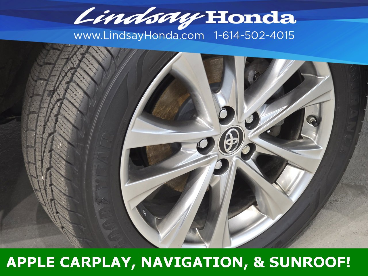 Used 2018 Toyota RAV4 Limited image 24