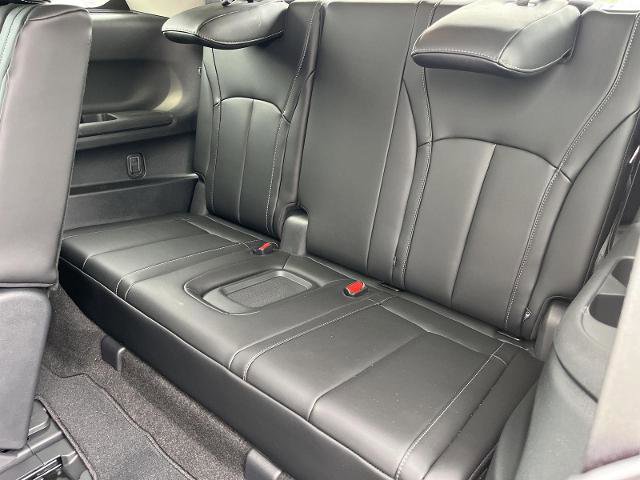 Certified 2025 INFINITI QX60 Luxe image 26