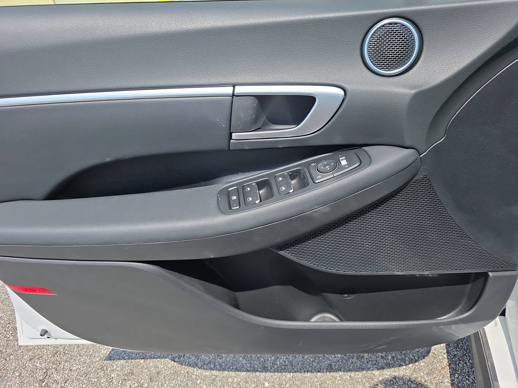 New 2026 Hyundai Sonata Blue FWD image 17